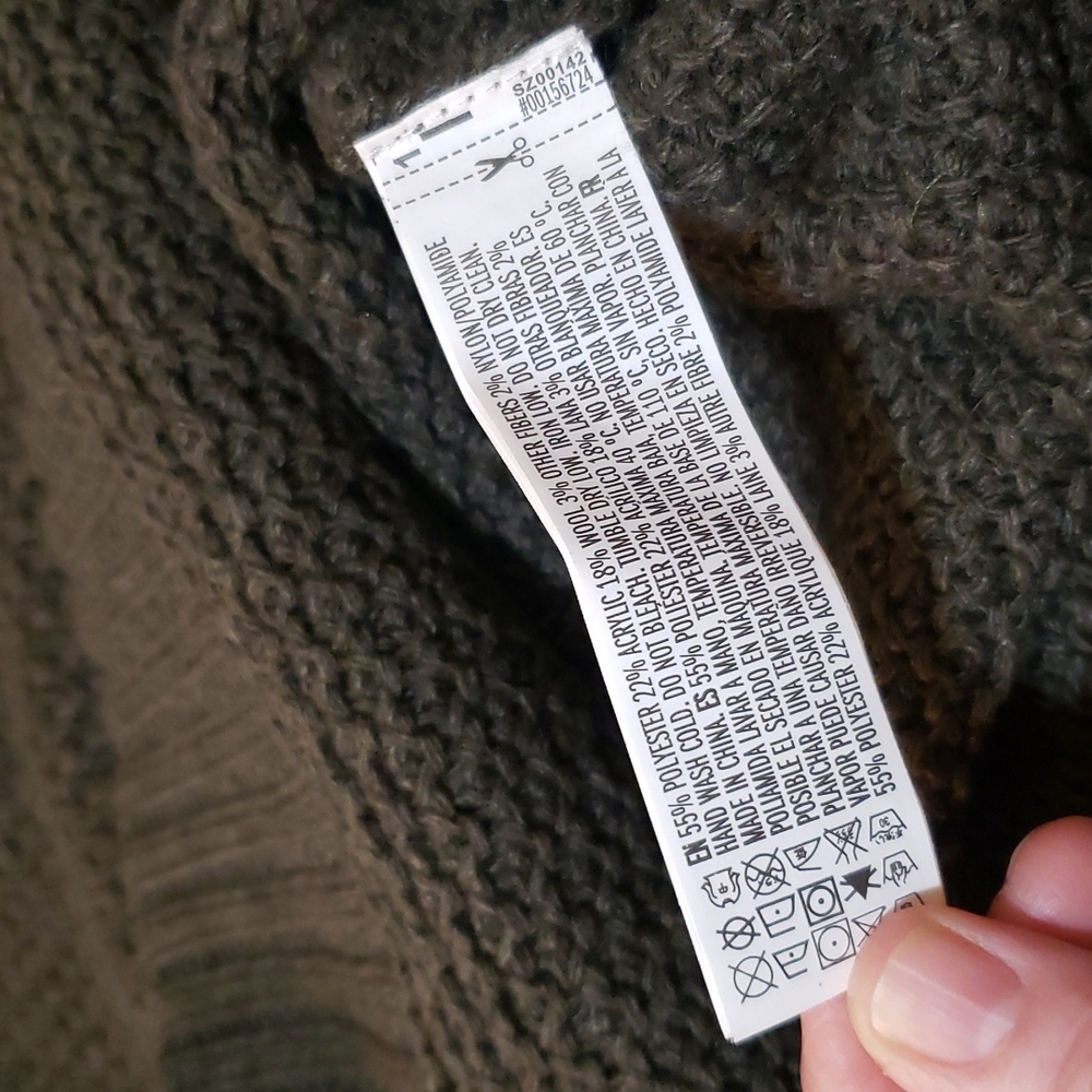 Forever 21 Sweater M - Picture 7 of 7